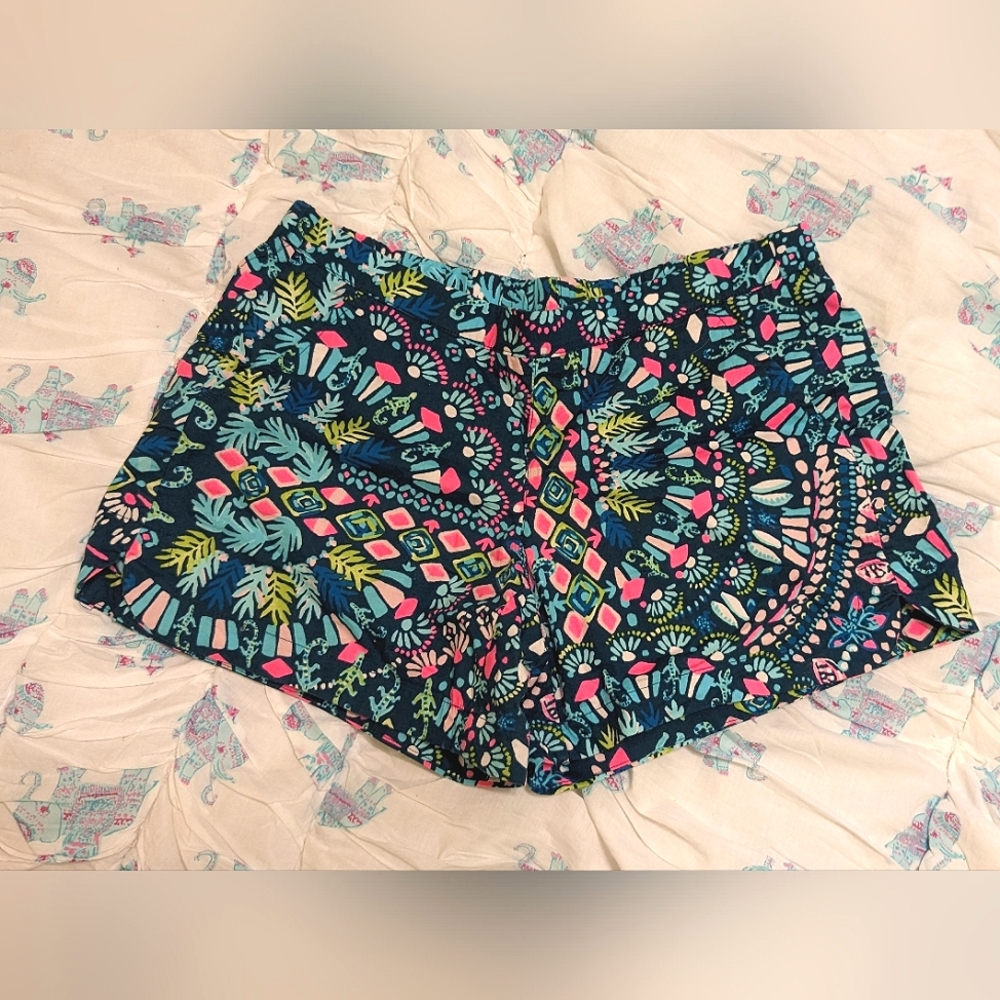 Lilly Glow and Flow Ocean View Shorts